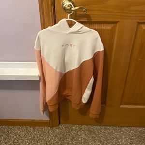 white brown and pink roxy sweatshirt
